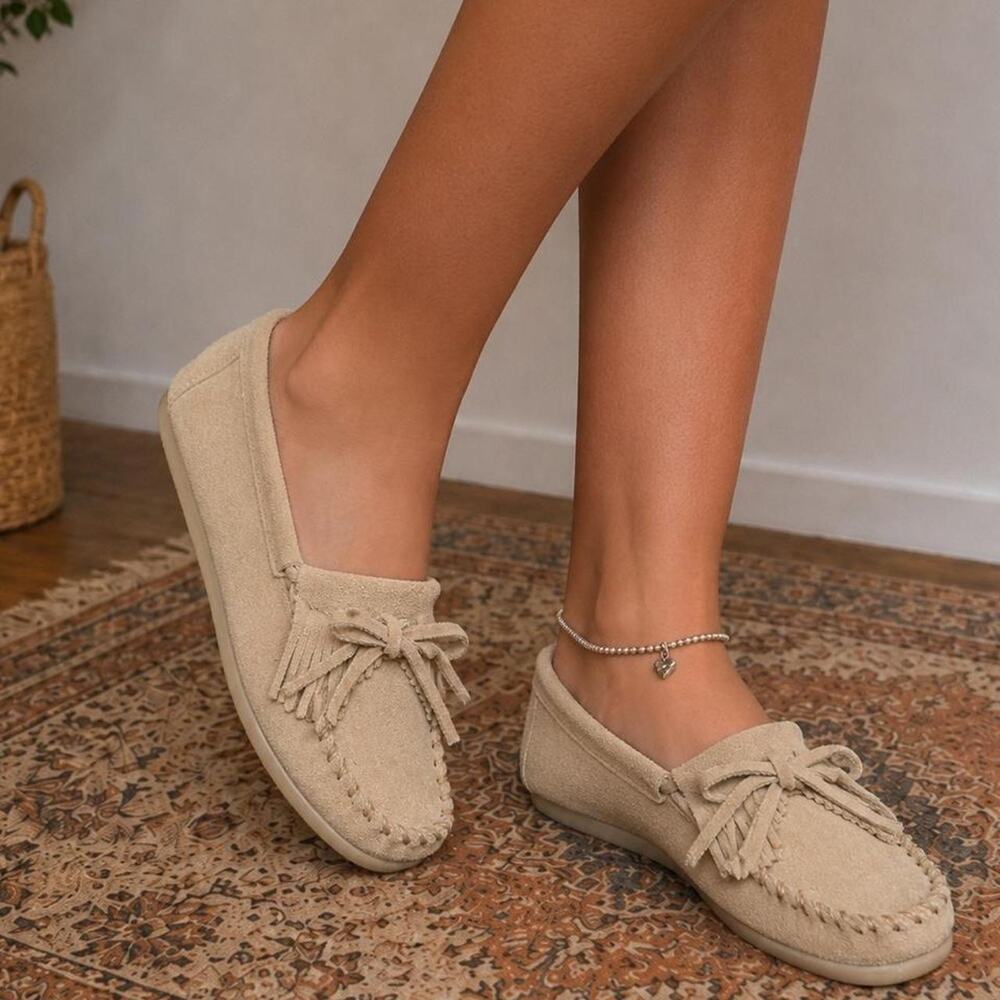 Minnetonka Suede Fringe Moccasin Loafers Women’s 8.5 Boho Western Beige Slip On